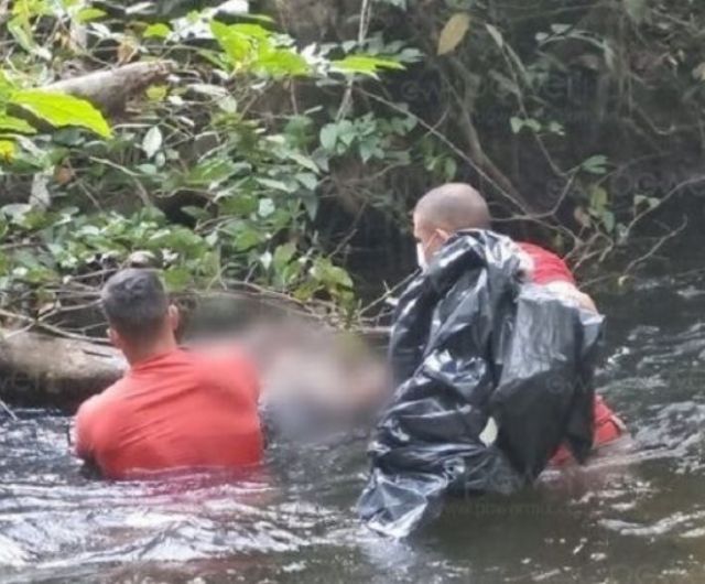 Grupo de motoqueiros encontra corpo de homem em rio