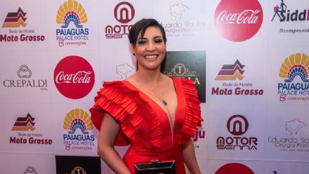 Gabriela Guimares  eleita Miss Cuiab 2020