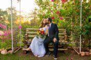 Casamento a dois: profissionais oferecem alternativa para casais na quarentena