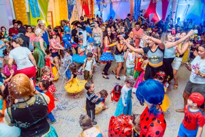 Capital recebe oficina de mscara e bailinho  fantasia no Carnaval das crianas