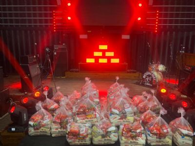 Live arrecada duas toneladas de alimentos em apoio a artistas mato-grossenses