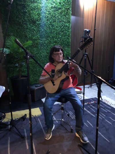 Incubadora musical convida Claudinho para somar na categoria sertanejo