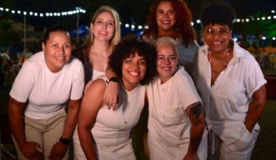 nico grupo de samba feminino de Cuiab far abertura do show da Alcione