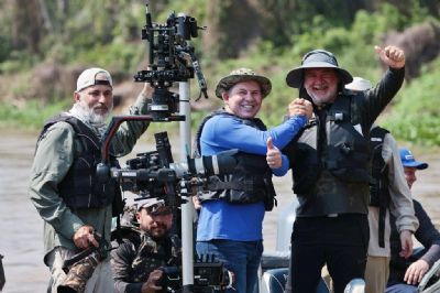 Governador assina parceria para produo de documentrio sobre famlia de onas-pintadas no Pantanal