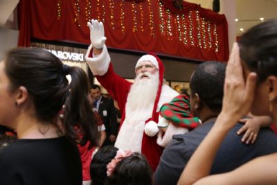 Papai Noel chega a Shopping de Cuiab neste sbado
