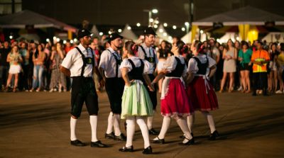 Oktoberfest Louvada será em setembro e traz Barão Vermelho