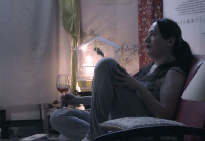 Atriz trans relata histrias de vida em filme exibido online pelo Cine Teatro