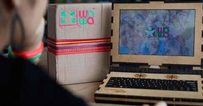 Empresa cria laptop ecolgico, feito de madeira e que funciona com energia solar