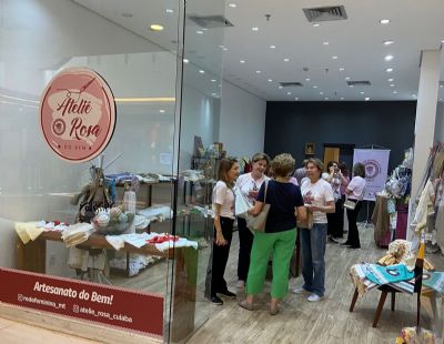 Rede Feminina vende produtos artesanais no Goiabeiras Shopping em prol de pacientes com cncer