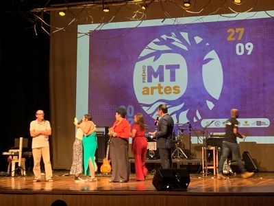 <Font color=Orange> Fotos </font color> | Conhea os vencedores do Prmio MT Artes de 2023