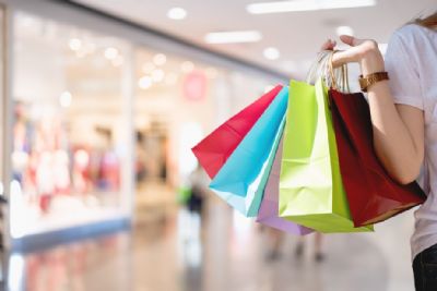 Black Friday: descontos em shopping chegam at 70%; ofertas pelo 'WhatsApp'