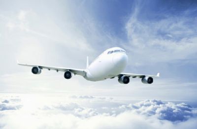 Empresa area pagar R$ 30 mil por cancelar voo de adolescente nos EUA