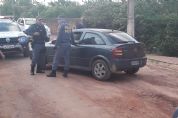 Policiais e bandidos trocam tiros em plena avenida movimentada em Cuiab- vdeo