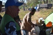 Mais de 60 pessoas so retiradas de fazenda em Santo Antnio do Leverger