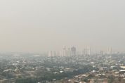 Vdeo | Fumaa de queimadas encobre cu da Baixada Cuiabana; veja fotos