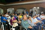 Fotos | Empresrios e comerciantes se renem para movimento 'vira-voto para Bolsonaro