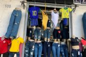 Fotos | Procura por produtos da Copa ainda no  como o esperado em Cuiab