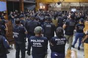 Vdeo | Polcia cumpre 94 mandados contra associao de traficantes e bloqueia R$ 1 milho de bens