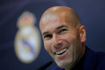 Zidane comanda primeiro treino aps retorno ao Real Madrid