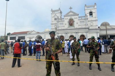 Atentados em igrejas e hotis de luxo deixam ao menos 150 mortos no Sri Lanka