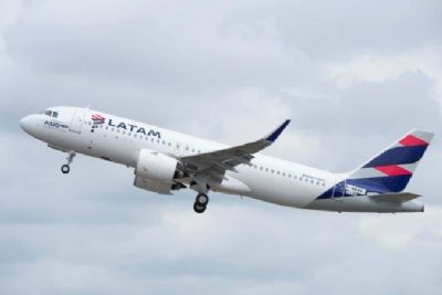 Incidente em voo da Latam deixa 50 pessoas feridas