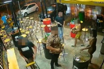 Briga em bar termina com homem esfaqueado no abdmen