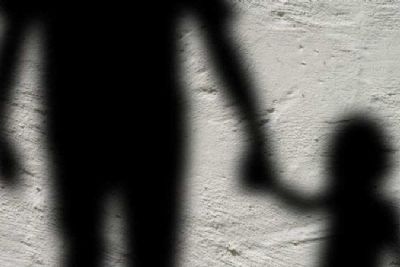 Jovem estupra menina de 8 anos na fronteira da Bolvia e  preso por moradores