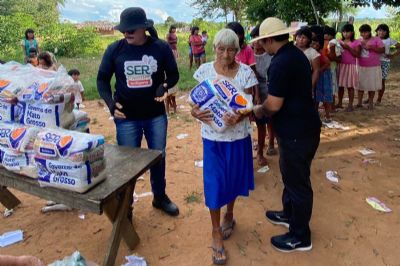 Comunidades indgenas de MT recebero 2.480 cestas de alimentos e kits de higiene em abril