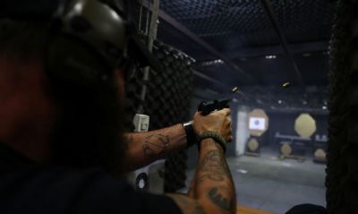 PF autoriza compra de at quatro armas por pessoa e treino de tiro todo ms