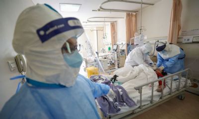 Diretor de hospital em Wuhan morre infectado pelo novo coronavrus