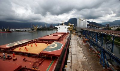 Brasil exportou US$ 50,23 bi a mais do que importou em 2020