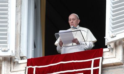 Papa se rene com lderes cristos libaneses em julho