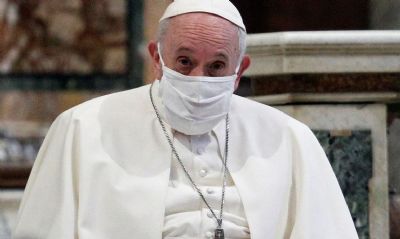 Papa Francisco diz que mundo precisa de vacina para o corao em 2021