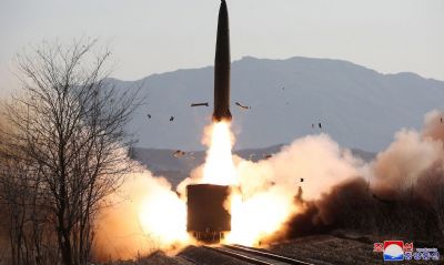 Coreia do Norte retoma testes de msseis