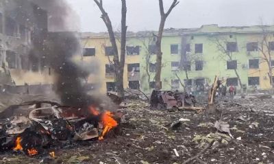 Ucrnia diz que 10 hospitais foram destrudos desde incio da invaso