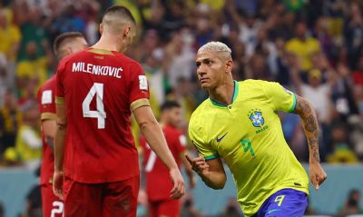 Richarlison decide e Brasil inicia Copa com vitria sobre a Srvia