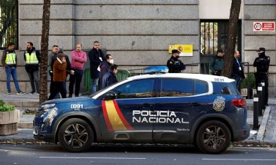 Cinco cartas-bomba so detectadas na Espanha e pas refora segurana