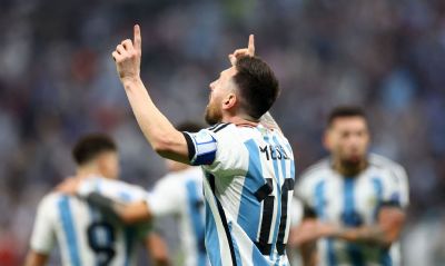 Argentina conquista o tricampeonato mundial e consagra Lionel Messi