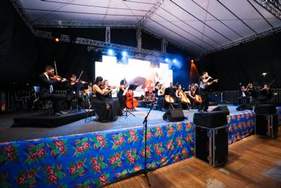 Parque das guas  palco de apresentao de orquestra