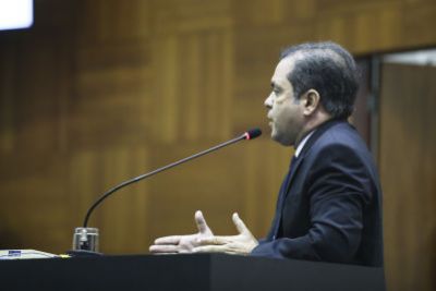 Deputado Paulo Arajo apresenta proposta sobre RGA