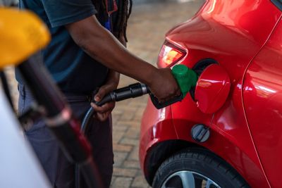 Senado aprova PEC que mantm etanol mais barato que gasolina