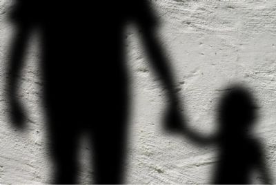 Adolescentes so apreendidos suspeitos de estuprar menino de 6 anos