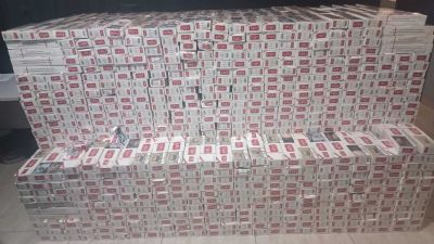 Mais de 2 mil pacotes de cigarro contrabandeados so apreendidos na MT-100