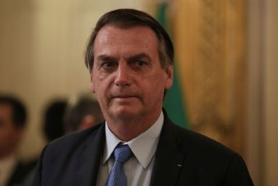 Bolsonaro conversar com Moro sobre vazamentos da Lava Jato