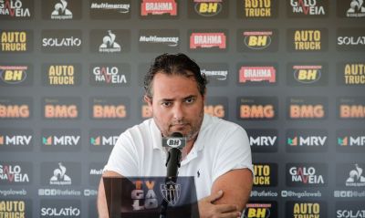 Atltico Mineiro rescinde com diretor de futebol Alexandre Mattos