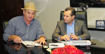 MP denuncia Silval, Nininho e pede bloqueio de bens em R$ 77 milhes