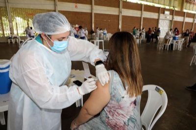 MT chega a 546 mil infectados pelo coronavrus desde o incio da pandemia