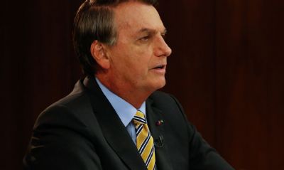 Bolsonaro sanciona desonerao da folha de pagamentos at o fim de 2023