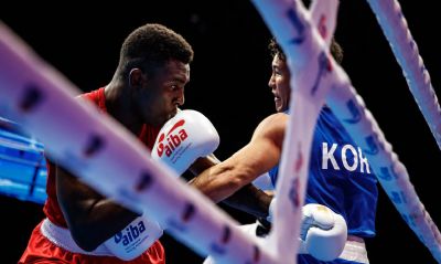 Mundial de Boxe: Michael Douglas e Keno Marley alcanam quartas