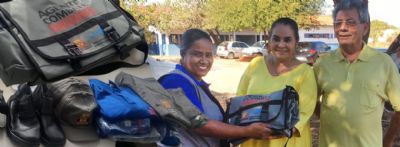 Sade entrega novos kits com fardamentos e equipamentos a agentes de combate a endemias